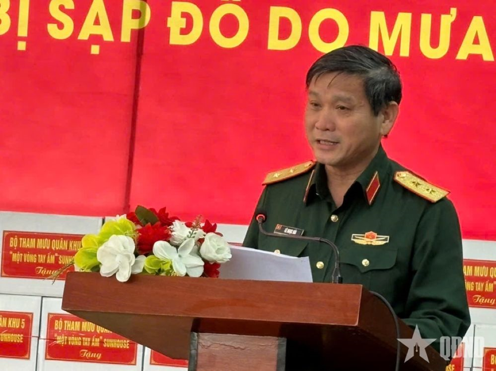 Quân khu 5 bàn giao nhà trong “Chiến dịch Quang Trung” tại tỉnh Đắk Lắk